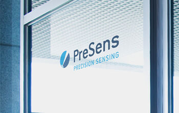 Window with PreSens logo